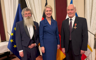 From left: Prof Dr Ulrich Bathmann, IOW Director from 2011 to 2022, MV Minister President Manuela Schwesig, Dr Wolfgang Matthäus, marine researcher in Warnemünde, 1963 - 2003