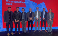 From left: Peter Feldens (IOW), Marcel Bradtmöller (Uni. Rostock), Jacob Geersen (IOW), Harald Lübke (LEIZA), Hans-Jörg Karlsen (Uni. Rostock), Jens Auer (LAKDMV), Jens Schneider von Deimling (CAU)